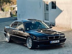 Schwarz Gebraucht 1996 BMW 728 Limousine | 12.000 €