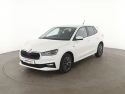 Weiß Gebraucht 2024 Skoda Fabia Drive Limousine | 20.610 € (Fairer Preis)