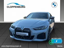 Grau Gebraucht 2022 BMW i4 Shadowline Limousine | 44.690 € (Guter Preis)