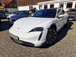 Weiß Gebraucht 2023 Porsche Taycan Cross Turismo Limousine | 66.999 € (Superpreis)