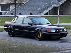 Schwarz Gebraucht 1991 Audi 100 Design Limousine | 37.500 €