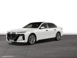 Mineralweiß metallic Gebraucht 2025 BMW i7 Comfort Edition Limousine | 104.884 € (Teuer)
