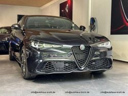 Schwarz Gebraucht 2023 Alfa Romeo Giulia Competizione Limousine | 36.500 € (Fairer Preis)