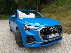 Blau Gebraucht 2020 Audi Q3 S-Line SUV | 28.800 € (Fairer Preis)