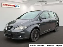 Schwarz Gebraucht 2011 Seat Altea XL Stylance Van / Kleinbus | 2.499 € (Superpreis)