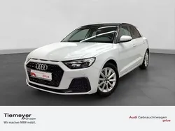 Gletscherweiß metallic Gebraucht 2024 Audi A1 Sportback Advanced Kleinwagen | 24.740 € (Guter Preis)