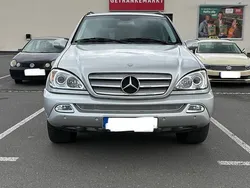 Silber Gebraucht 2004 Mercedes ML400 SUV | 8.500 €