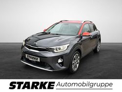 Grau Gebraucht 2018 Kia Stonic SUV | 13.279 € (Fairer Preis)
