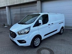 Weiß Gebraucht 2018 Ford Transit Custom Van / Kleinbus | 15.995 € (Superpreis)