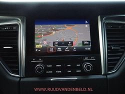 Grau Gebraucht 2017 Porsche Macan SUV | 31.900 € (Guter Preis)