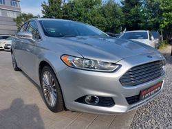 Silber Gebraucht 2014 Ford Fusion Titanium Limousine | 3.999 €