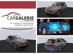 Grau Gebraucht 2022 VW Golf VIII R-line Limousine | 26.750 € (Superpreis)