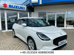 Weiß Neu 2025 Suzuki Swift Comfort Limousine | 22.590 €