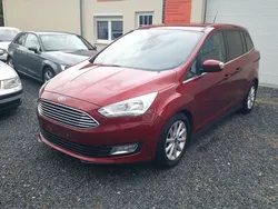 Rot Gebraucht 2017 Ford Grand C-Max Titanium Van / Kleinbus | 9.900 € (Fairer Preis)
