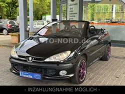 Schwarz Gebraucht 2002 Peugeot 206 CC Platinum Cabrio | 2.390 € (Fairer Preis)