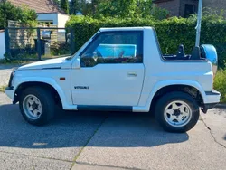 Weiß Gebraucht 1992 Suzuki Vitara SUV | 9.690 €