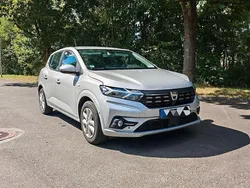 Grau Gebraucht 2022 Dacia Sandero Comfort Kleinwagen | 12.500 € (Guter Preis)