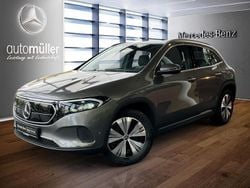 Grau Gebraucht 2023 Mercedes EQA300 SUV | 29.980 € (Guter Preis)