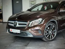 Braun Gebraucht 2014 Mercedes GLA220 Urban SUV | 21.980 € (Etwas zu teuer)
