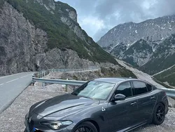 Grau Gebraucht 2021 Alfa Romeo Giulia Quadrifoglio Limousine | 57.950 € (Etwas zu teuer)