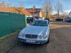 Silber Gebraucht 1999 Mercedes CLK320 Elegance Coupé | 4.500 € (Superpreis)