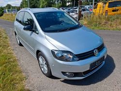 Silber Gebraucht 2011 VW Golf Plus Style Van / Kleinbus | 5.999 € (Teuer)