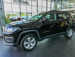 Schwarz Gebraucht 2018 Jeep Compass Longitude SUV | 18.990 € (Fairer Preis)