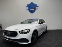 Hellelfenbein Gebraucht 2021 Mercedes E200 Limousine | 23.900 € (Fairer Preis)