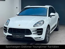 Weiß Gebraucht 2014 Porsche Macan Turbo SUV | 44.900 € (Etwas zu teuer)
