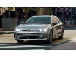 Grau Neu 2025 VW Passat Elegance Kombi | 55.390 €