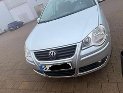 Grau Gebraucht 2006 VW Polo Comfortline Kleinwagen | 2.000 € (Guter Preis)