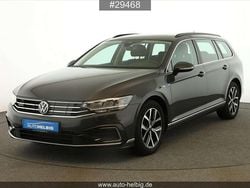 Grau Gebraucht 2021 VW Passat GTE Kombi | 20.690 € (Guter Preis)
