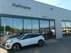 Weiß Gebraucht 2024 Peugeot 2008 Allure SUV | 20.950 € (Fairer Preis)