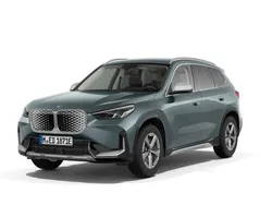 Cape york gruen metallic Gebraucht 2024 BMW iX1 xLine SUV | 44.872 € (Fairer Preis)
