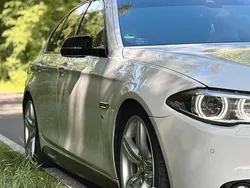 Weiß Gebraucht 2014 BMW 530 Limousine | 21.000 €