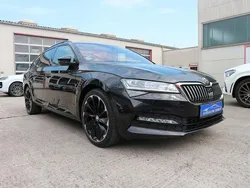 Schwarz Gebraucht 2022 Skoda Superb SportLine Kombi | 33.760 € (Guter Preis)