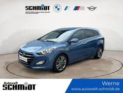Blau Gebraucht 2015 Hyundai i30 Style Kombi | 8.790 € (Etwas zu teuer)