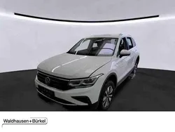 Pure white Gebraucht 2023 VW Tiguan Move SUV | 31.950 € (Guter Preis)