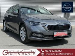 Graphitegrau metallic Gebraucht 2024 Skoda Octavia Style Kombi | 30.980 € (Guter Preis)
