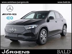 Schwarz kosmosschwarz metallic Gebraucht 2024 Mercedes EQA300 Electric Art SUV | 35.850 € (Guter Preis)