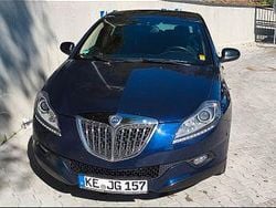 Blau Gebraucht 2010 Lancia Delta Limousine | 5.500 € (Teuer)