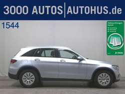 High tech silber metallic Gebraucht 2020 Mercedes GLC300 SUV | 32.980 € (Superpreis)