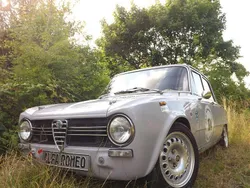 Grau Gebraucht 1971 Alfa Romeo Giulia 1300 Limousine | 49.850 €