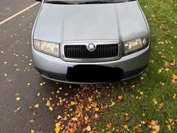 Blau Gebraucht 2003 Skoda Fabia Kombi | 990 € (Guter Preis)