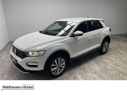 Pure white (metallic) Gebraucht 2021 VW T-Roc Style SUV | 18.950 € (Fairer Preis)