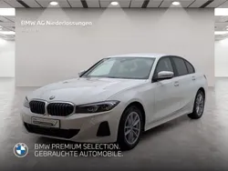 Weiß Gebraucht 2023 BMW 318 Shadowline Limousine | 32.606 € (Guter Preis)