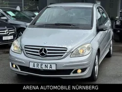 Silber Gebraucht 2006 Mercedes B200 Van / Kleinbus | 2.999 € (Teuer)