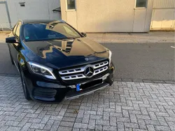 Schwarz Gebraucht 2019 Mercedes GLA180 AMG line SUV | 18.500 € (Guter Preis)