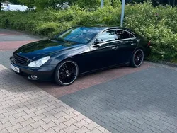 Schwarz Gebraucht 2006 Mercedes 219 Coupé | 7.999 €