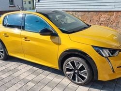 Gelb Gebraucht 2020 Peugeot 208 Allure GT-Line Kleinwagen | 16.400 € (Etwas zu teuer)